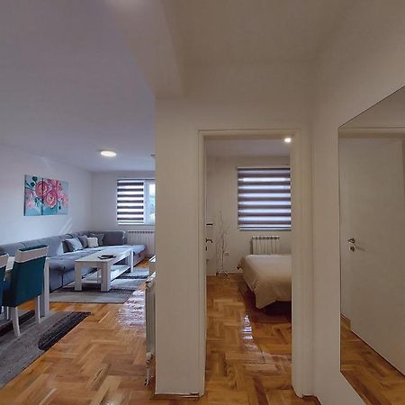Apartman Victoria Lukavica Exterior photo